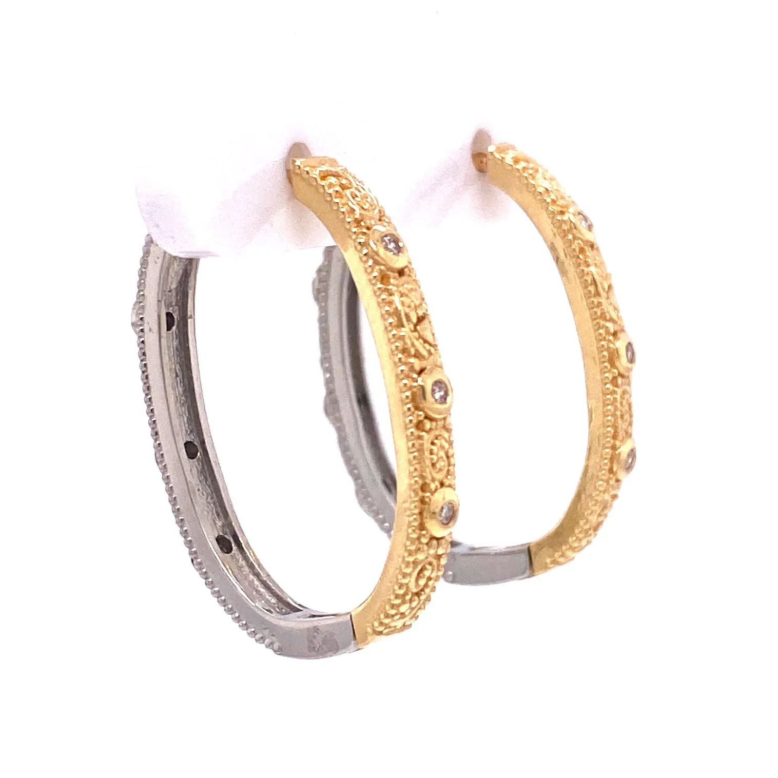 18k White and Yellow Gold llyn Hoops