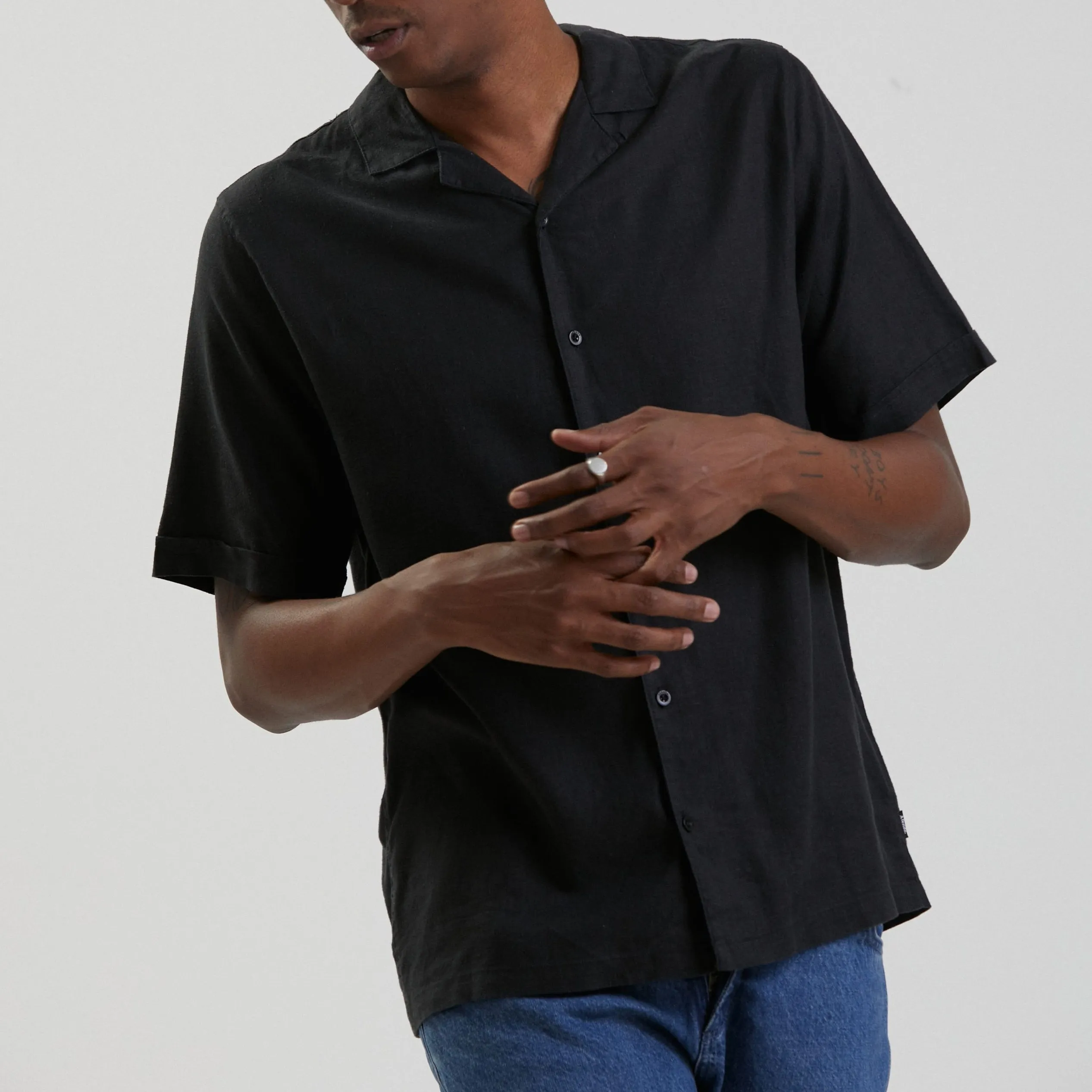 AFENDS Mens Daily - Cuban Short Sleeve Shirt - Black