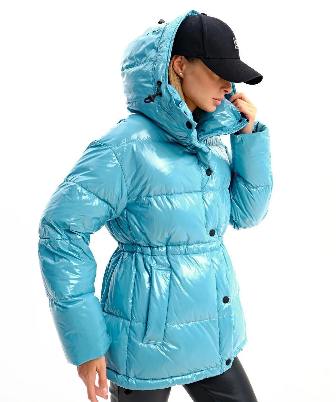 Premium Gia Laqué Hooded Down Jacket with Enhanced Features