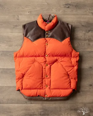 Lot 2221 - Rocky Mountain x Warehouse Nylon Down Vest - Brick